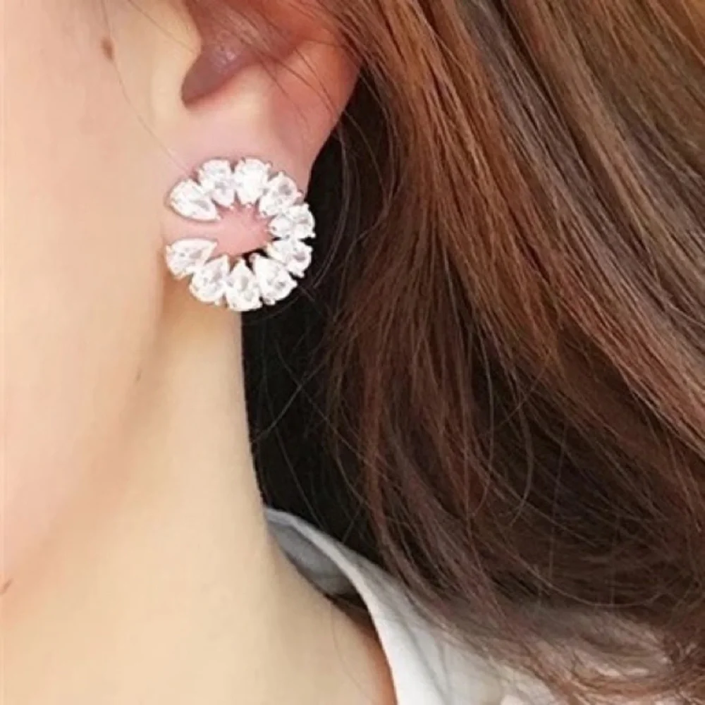 New Women’s 925 Silver Pear Cut Diamond Earrings - Picture 6 of 6